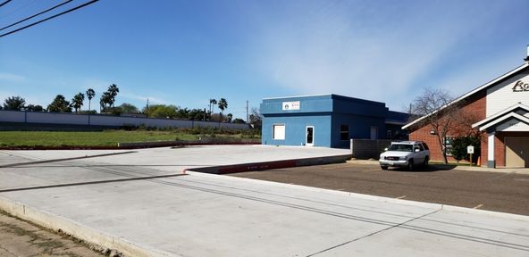 4302 Sanders Ave, Laredo, TX 78041